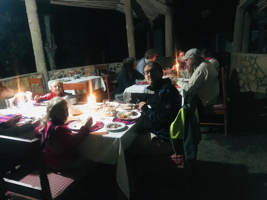Songota Falls Lodge Αρούσα Εξωτερικό φωτογραφία